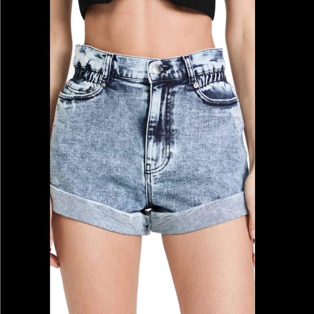 Retrofête High Waist Shorts